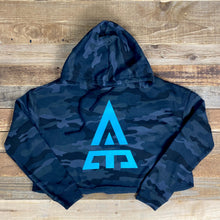 Load image into Gallery viewer, Women&#39;s Blue Logo Lightweight Cropped Hoodie // Black Camo
